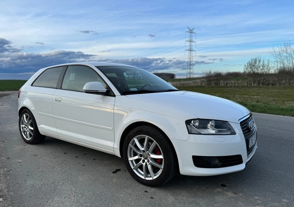 Audi A3 cena 23999 przebieg: 215000, rok produkcji 2009 z Krapkowice małe 16